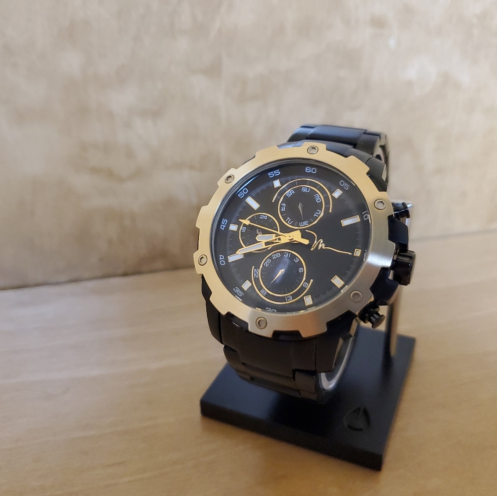 Marc Anthony Quartz Watch Mineral Crystal 43mm